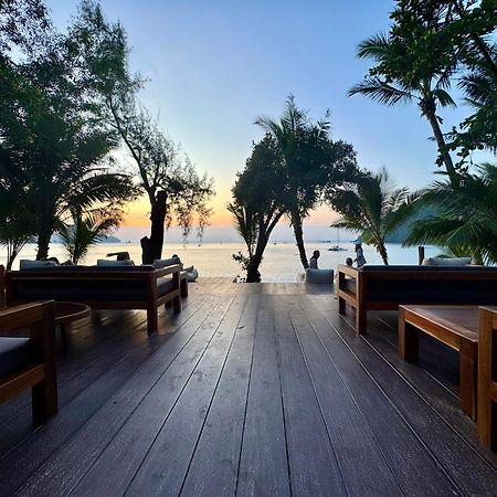 Sunny Cove Beach Resort Koh Phayam Ranong Exterior photo