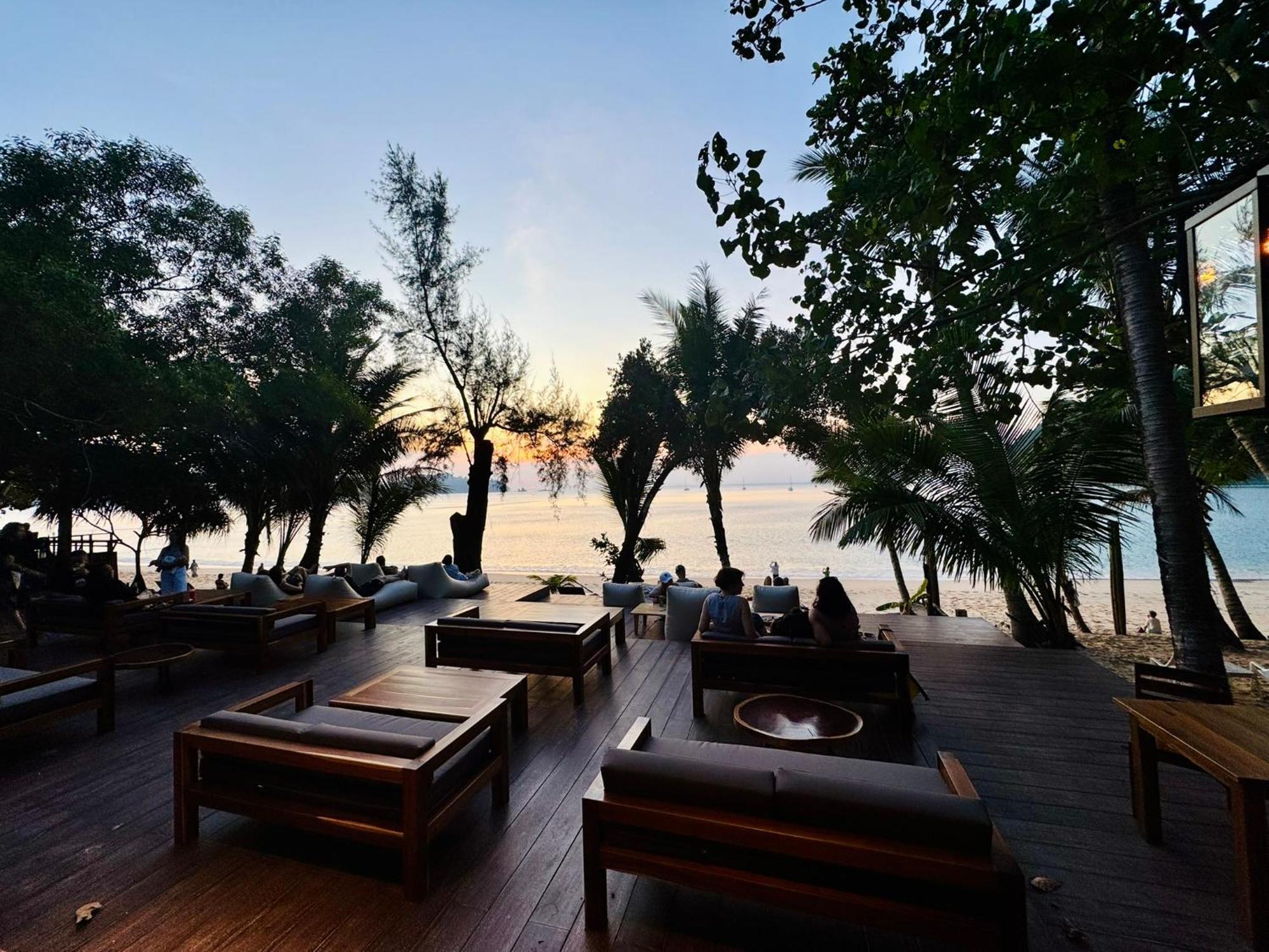 Sunny Cove Beach Resort Koh Phayam Ranong Exterior photo